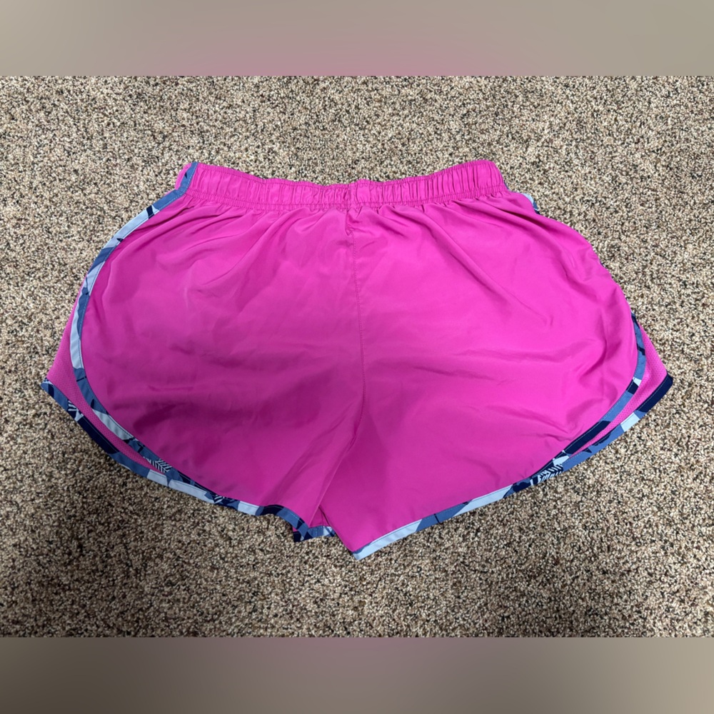 Nike Dri-FIT Running Shorts mesh lined Women's Large Bright Pink - Picture 4 of 5